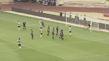 que pruebe con el futbol: tremendo golazo del piloto fernando alonso que pruebe con el futbol: tremendo golazo del piloto fernando alonso