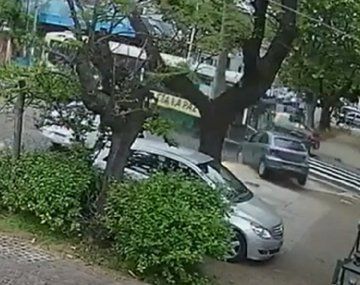 Chofer de colectivo en estado de ebriedad chocó a un auto y mató a un hombre de 70 años