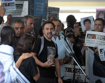 Las escenas en Castelar son iguales a las de Once