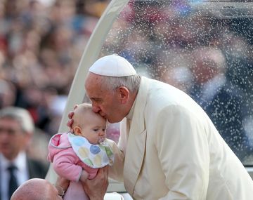 El Papa le abre las puertas a los divorciados vueltos a casar