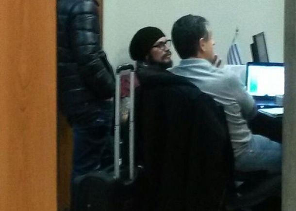 Osvaldo firma polémico contrato con un desconocido club de Uruguay