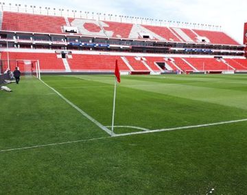 River jugaría su partido ante Banfield en el Libertadores de América