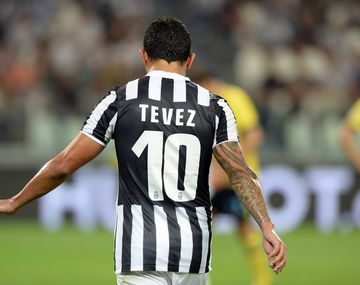 Ahora el representante de Tevez dice que no vuelve a mitad de año