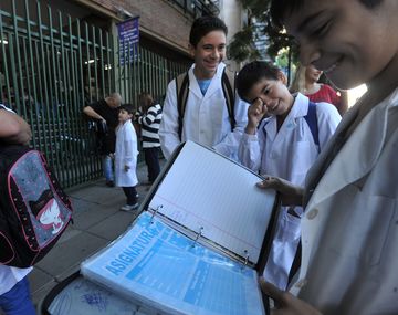 Provincia ratificó que el lunes comienzan las clases