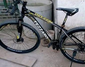 Robó una bici y la devolvió horas más tarde con una nota de disculpas: Era por necesidad