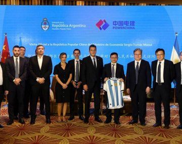 Massa acordó desembolsos por casi US$1.000 millones de empresas chinas