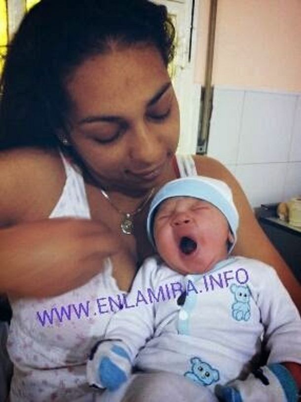 Conocé a Tobías Cáceres, el primer bebé del año 2015