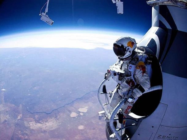 Así fue el momento en el que Felix Baumgartner casi pierde el control