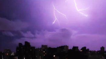 Se vienen lluvias y tormentas fuertes.