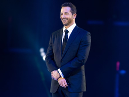 A los 15 años fundó su empresa de uniformes en Guadalajara y hoy lidera un multimillonario negocio en todo México. A los 15 años fundó su empresa de uniformes en Guadalajara y hoy lidera un multimillonario negocio en todo México.