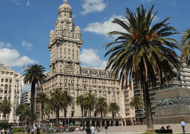 Palacio Salvo en Montevideo