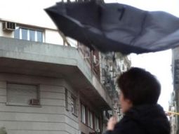 El SMN emitió un alerta por vientos fuertes para Buenos Aires