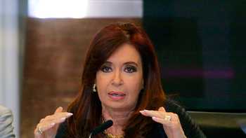 cristina fernandez: cuanto mas me pegan, mas me desafio cristina fernandez: cuanto mas me pegan, mas me desafio