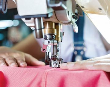 La industria textil cayó casi 26% interanual: el sector perdió más de 19.000 empleos en dos años