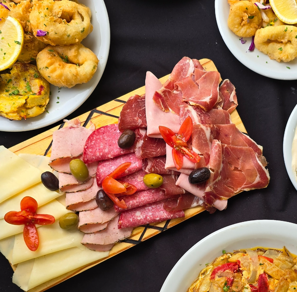 El bodegón que ofrece platos XXL, baratos y que está en Buenos Aires