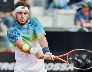 Pico Mónaco dio el gran golpe y eliminó al 4º del mundo en Roma