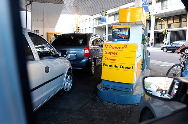 Volvieron a aumentar los precios de las naftas hasta un 7 por ciento