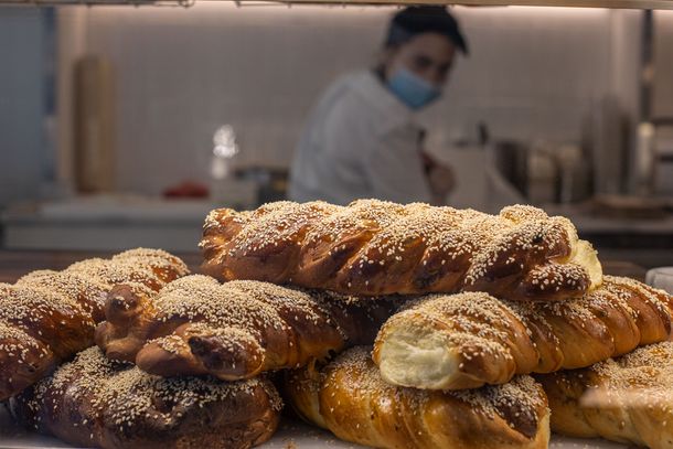 Panaderías en crisis: en 18 meses cerraron 14.000 locales y la venta de facturas cayó un 85%