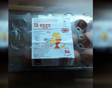 Rompió un huevo y se encontró con una desagradable sorpresa: un cordón umbilical