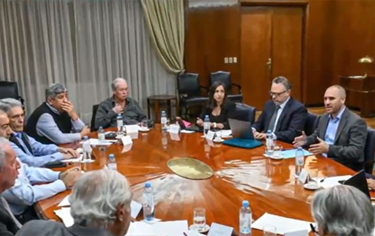 FONIVA acordó aumento del 53,4% y es el primer gremio en cerrar paritarias