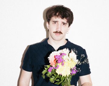 Renzo Montalbano festeja San Valentín con un increíble show