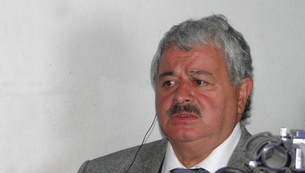 Internaron al periodista Tití Fernández tras sufrir un ACV