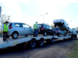 ruta 2: arba decomiso 9 autos transportados en forma ilegal ruta 2: arba decomiso 9 autos transportados en forma ilegal