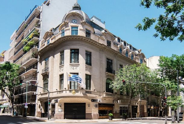 embajadadeluruguay.com.ar