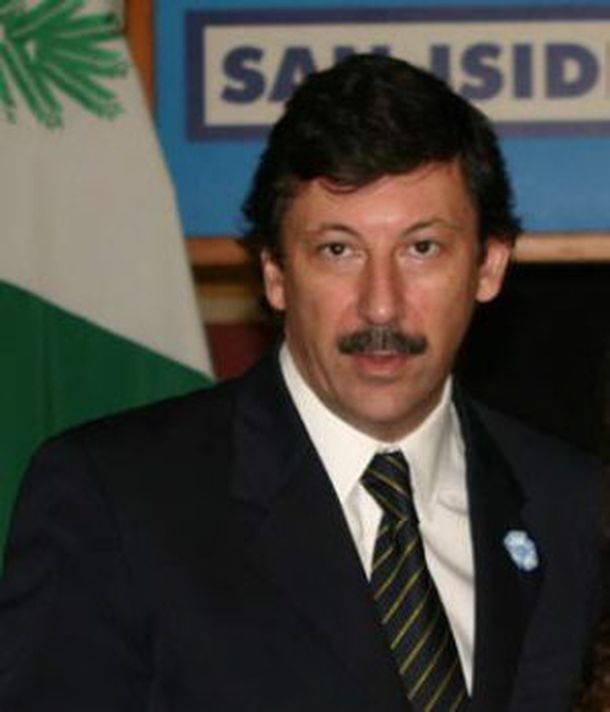 Un custodio del intendente Posse se tiroteó con ladrones