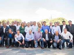 a la espera de una victoria, los radicales mostraron su unidad a la espera de una victoria, los radicales mostraron su unidad