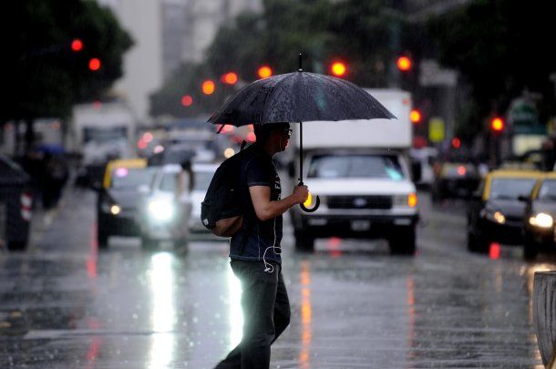 El SMN emitió un alerta por lluvias y tormentas fuertes