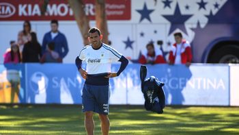 tevez firmara el contrato con boca despues de la copa tevez firmara el contrato con boca despues de la copa