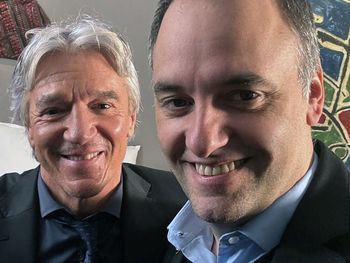 Marcelo Grandio y su amigo Manuel Adorni.