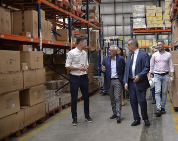 Julio Zamora y Daniel Scioli recorrieron la empresa Grupo Blanco en General Pacheco