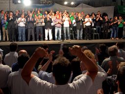 el kirchnerismo festejo el dia de la lealtad en cordoba el kirchnerismo festejo el dia de la lealtad en cordoba