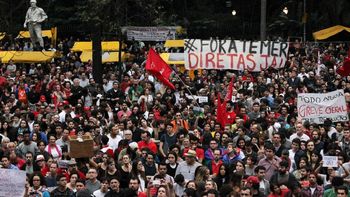 Convocan a manifestarse para pedir la renuncia de Temer Convocan a manifestarse para pedir la renuncia de Temer