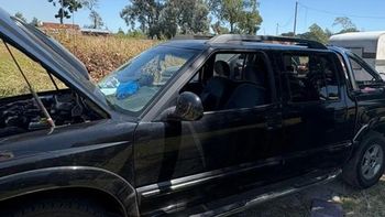 Le robaron a una familia su camioneta con casa rodante y se llevaron a los hijos de 6 y 8 años. Le robaron a una familia su camioneta con casa rodante y se llevaron a los hijos de 6 y 8 años.