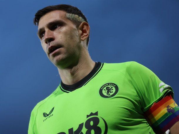 El aspecto en el que Dibu Martínez trabaja para mejorar según su DT