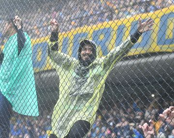 El carnaval de la hinchada de Boca antes de la suspensión