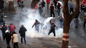 serios incidentes en mendoza por las entradas agotadas serios incidentes en mendoza por las entradas agotadas