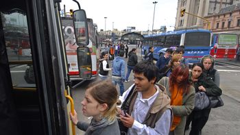 buscan frenar el paro de transporte buscan frenar el paro de transporte