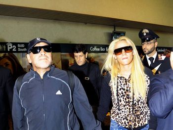 Maradona redobla la apuesta: Si Rocío está embarazada será de otro