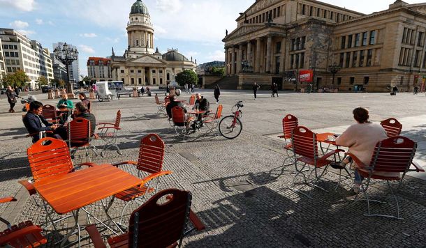 Alemania: Merkel impondrá restricciones si no bajan los casos de Covid-19