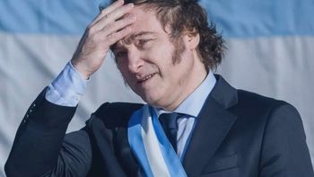 Papelón mundial: que pasó que la comitiva del Gobierno llegó tarde a la despedida del Papa