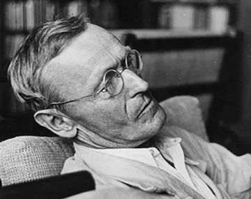 Hesse, en 1946, recibió el Premio Nobel de la Literatura.&nbsp;