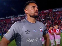 los hinchas de argentinos apuntaron contra chiquito romero tras la derrota en la final: estatua los hinchas de argentinos apuntaron contra chiquito romero tras la derrota en la final: estatua