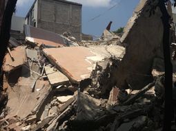 un terremoto de 7,1 grados provoco derrumbes en ciudad de mexico un terremoto de 7,1 grados provoco derrumbes en ciudad de mexico