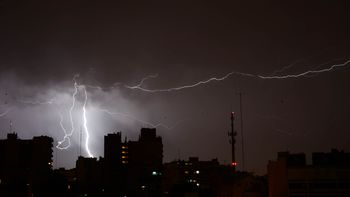 ¿tormentas en la ciudad de buenos aires? la explicacion a los estruendos que se escucharon en varios barrios