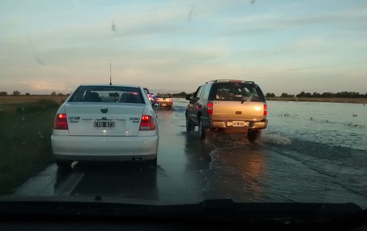 Un regreso imposible: demoras en Córdoba por rutas anegadas