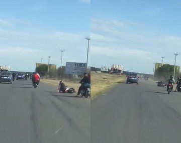 Santa Fe: Policías chocaron a motociclistas para evitar picadas